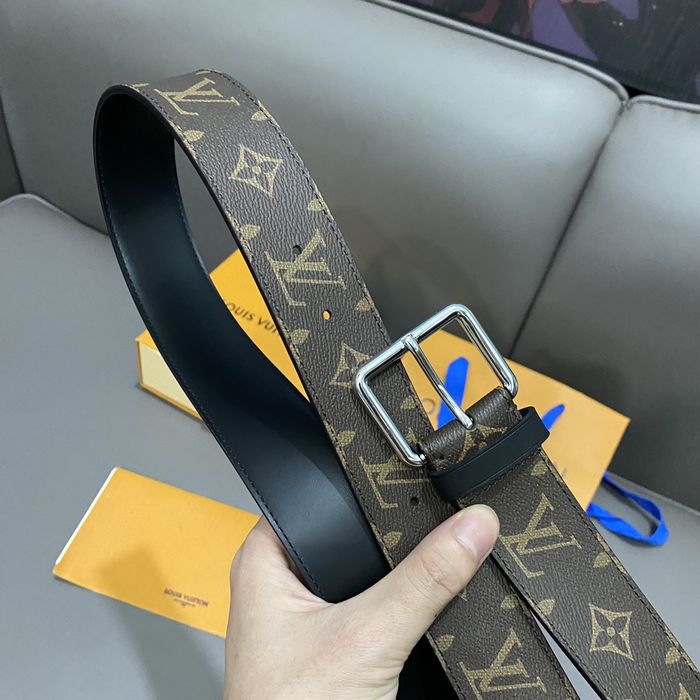 Louis Vuitton Belt 40MM LVB00139